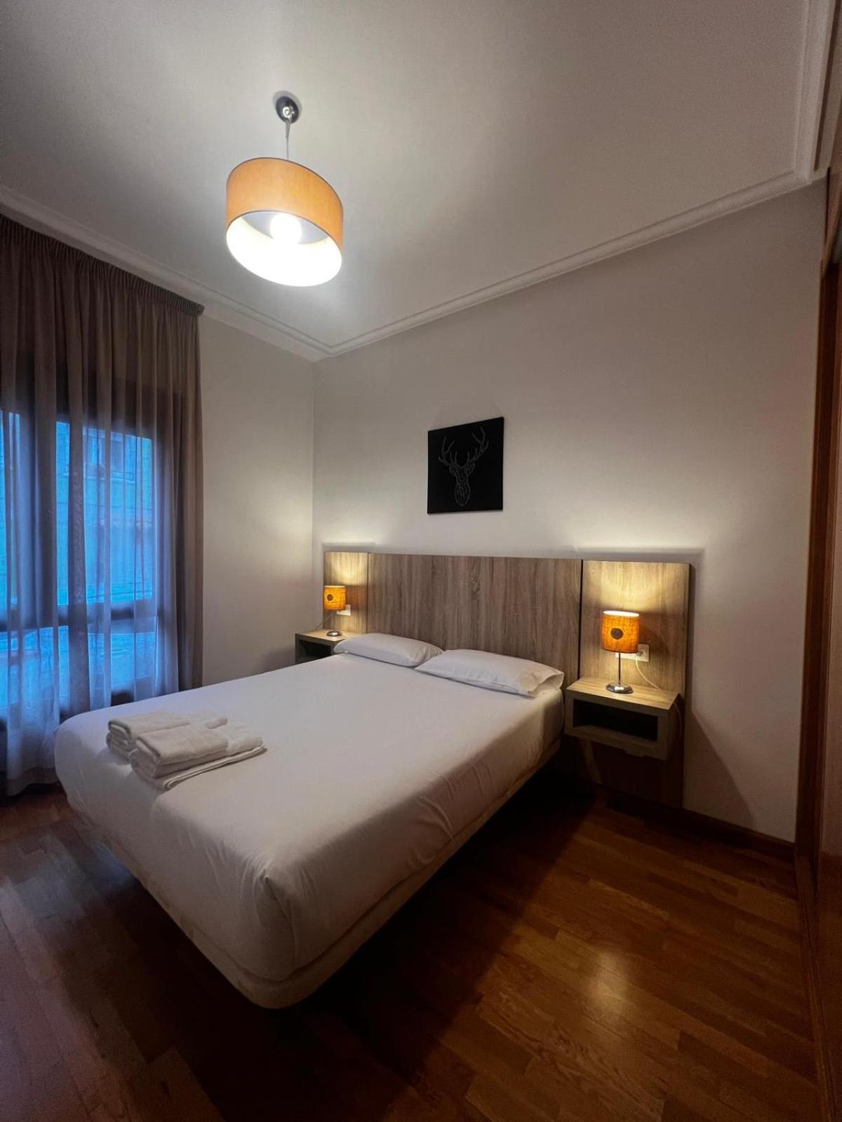 Apartamentos El Caxigu Arenas De Cabrales Exteriér fotografie